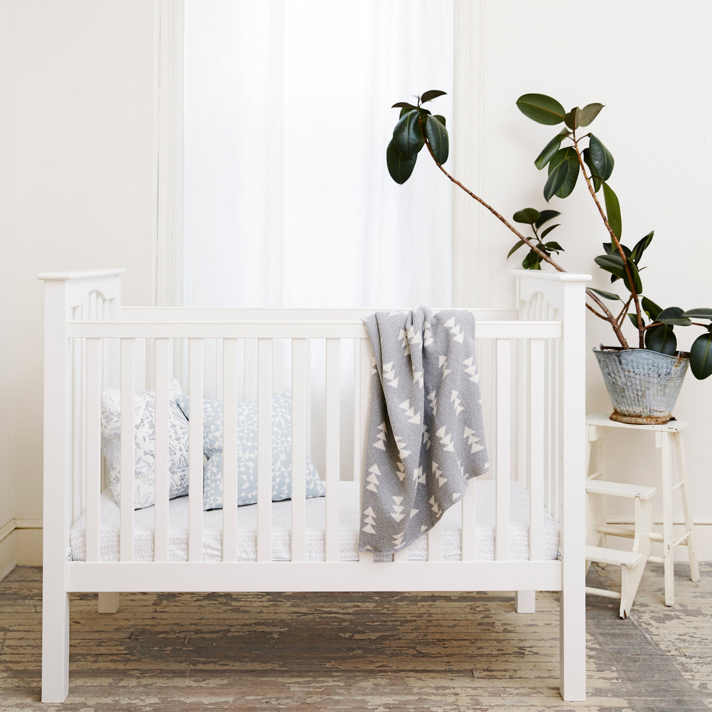 Savannah Hayes Rivington Baby Blanket - The Perfect Baby Shower Present for the Modern Nursery